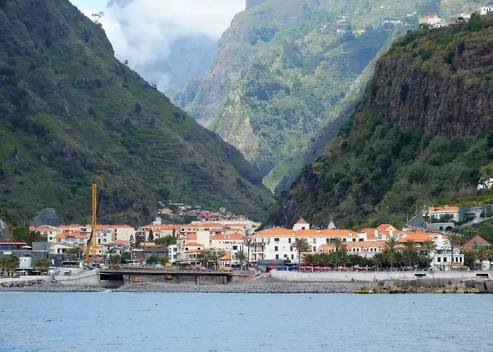 Casal Sao Joao Ribeira Brava