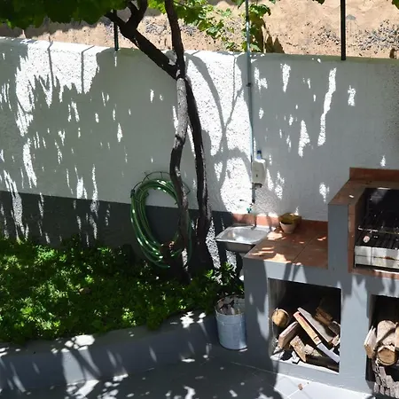 Casal São João Ribeira Brava